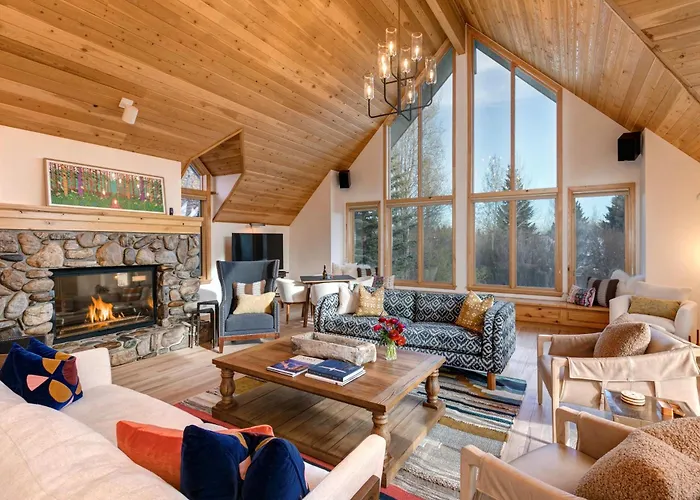 Holiday home Abode At Golden Spruce *