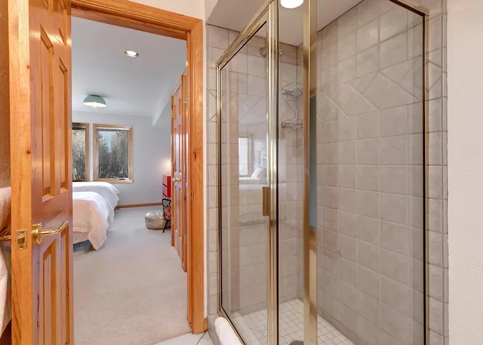 Abode At Golden Spruce Holiday home Wilson